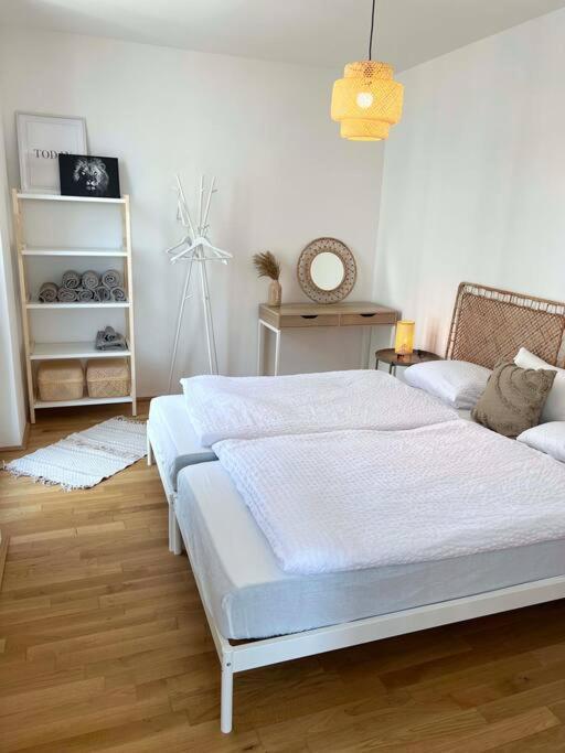 Donaublick Oasis: Stylische Appartamento